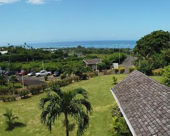 Tiki Hotel Hospitality School of Tahiti - Punaauia - Edificio