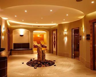 Double room 'Maarblick' shower / WC / balcony - NaturPurHotel Maarblick - Meerfeld - Flur