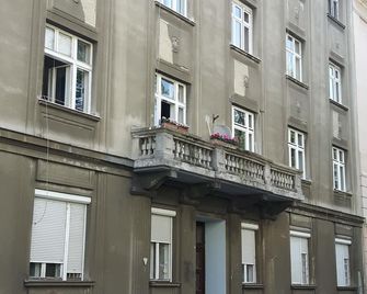 Studio Apartments City&style - Zagreb - Gebouw