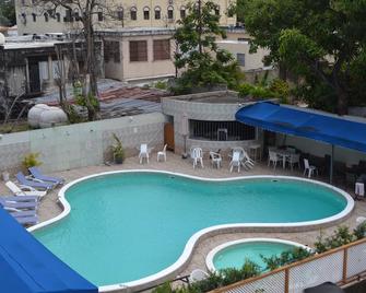 Hotel Renacer - Santo Domingo - Pool