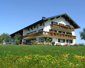 Togetherness at home - Gstadt am Chiemsee - Gebäude