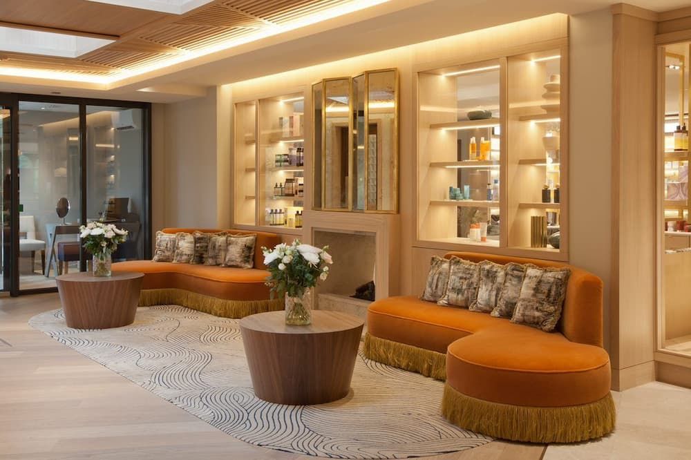 تشامبينيز موترام هول