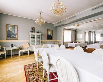 Pietarsaaren Kaupunginhotelli - Pietarsaari - Ресторан