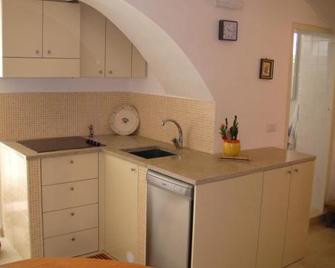 Ai Due Archi - Martina Franca - Kitchen