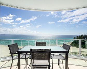 Reflection on the Sea - Coolangatta - Balcony