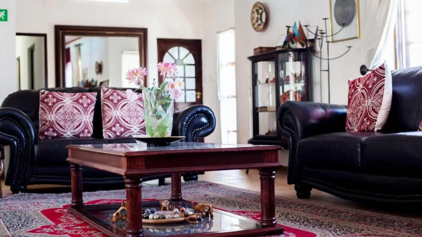 Mizizi House of Sandton Bed & Breakfast