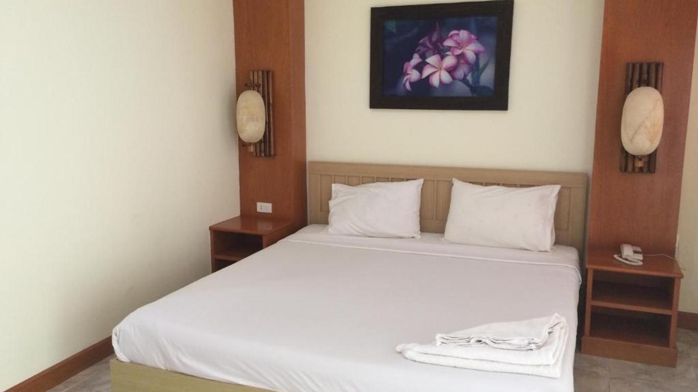 Chomdao Hotel & Resort