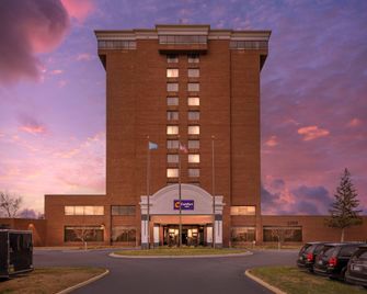 Comfort Inn Brooklyn Center - Brooklyn Center - Building