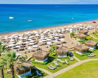 Crystal Flora Beach Resort - Göynük - Playa