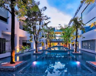 Chan Boutique - Krong Preah Sihanouk - Pool