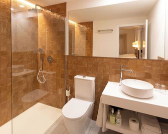 Hotel Es Mitjorn - Sant Antoni de Portmany