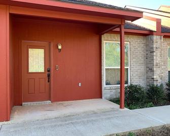 1-bedroom apartment in lovely Lindale - Lindale