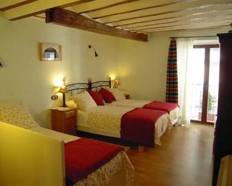 La Casa de la Abuela Clotilde - Hornos - Bedroom