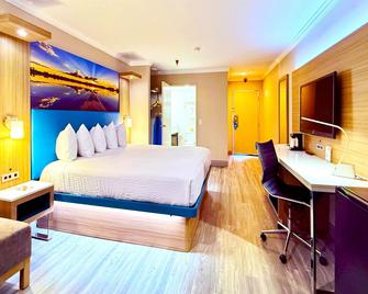 Days Inn Los Angeles/LAX/Redondo and Manhattan Beach - Lawndale - Chambre
