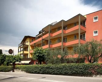 Hotel San Vito - Bardolino - Building