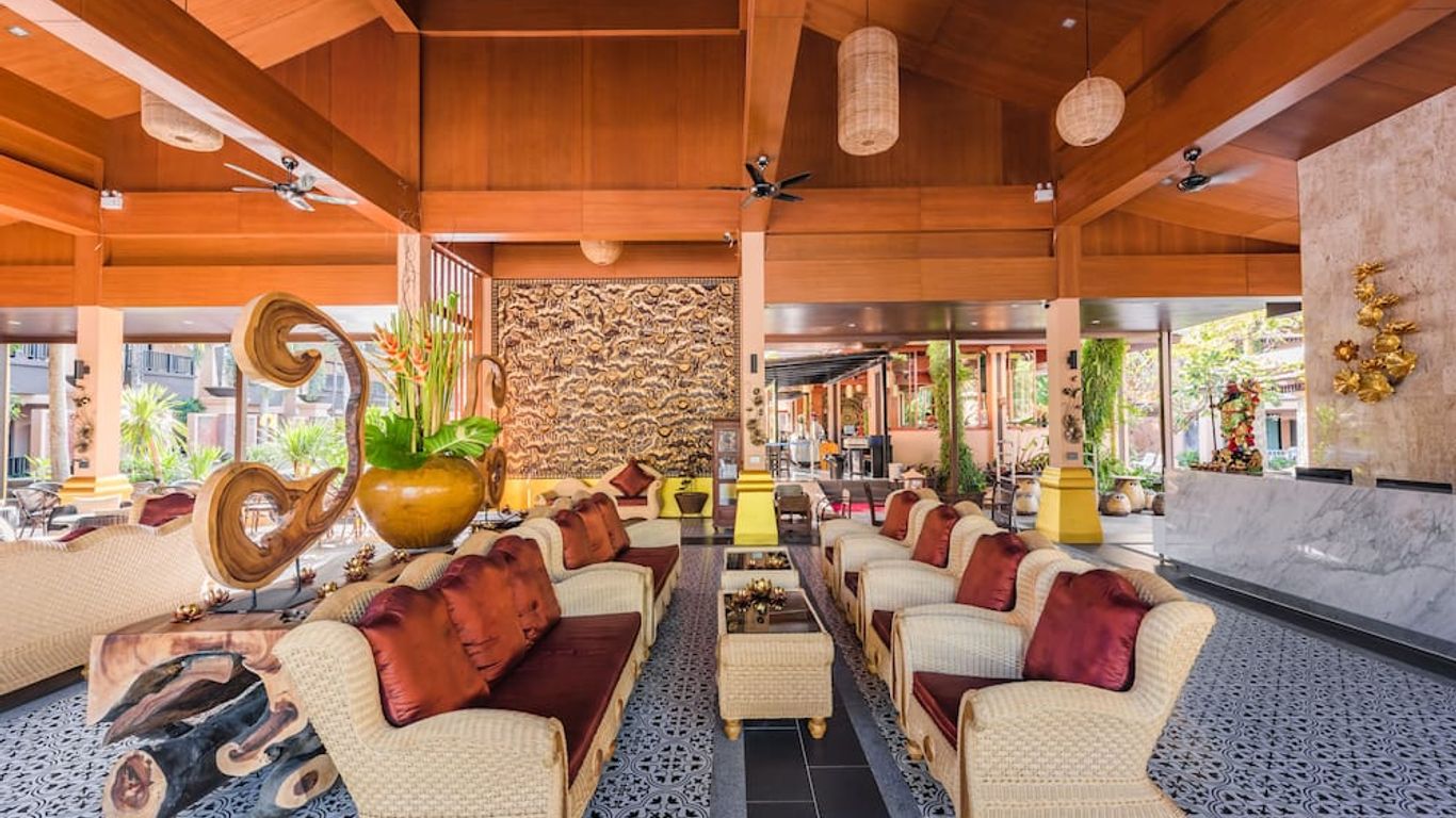 Princess Kamala Beachfront Hotel - Sha Extra Plus