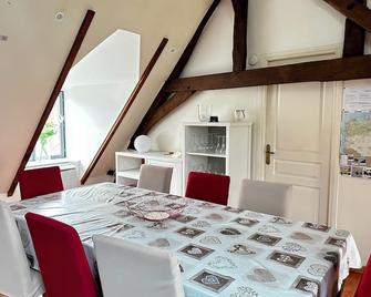 Gite design Les Bambous - 8 people 3 bedrooms Indoor swimming pool - Arques - Salle à manger