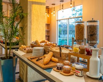 Holiday Inn Lusaka By IHG - Lusaka - Buffet