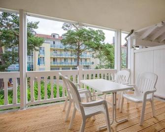 Dünenpark Binz - Klassik Ferienwohnung mit 1 Schlafzimmer und Balkon im Obergeschoss 018 - Binz - Balcony