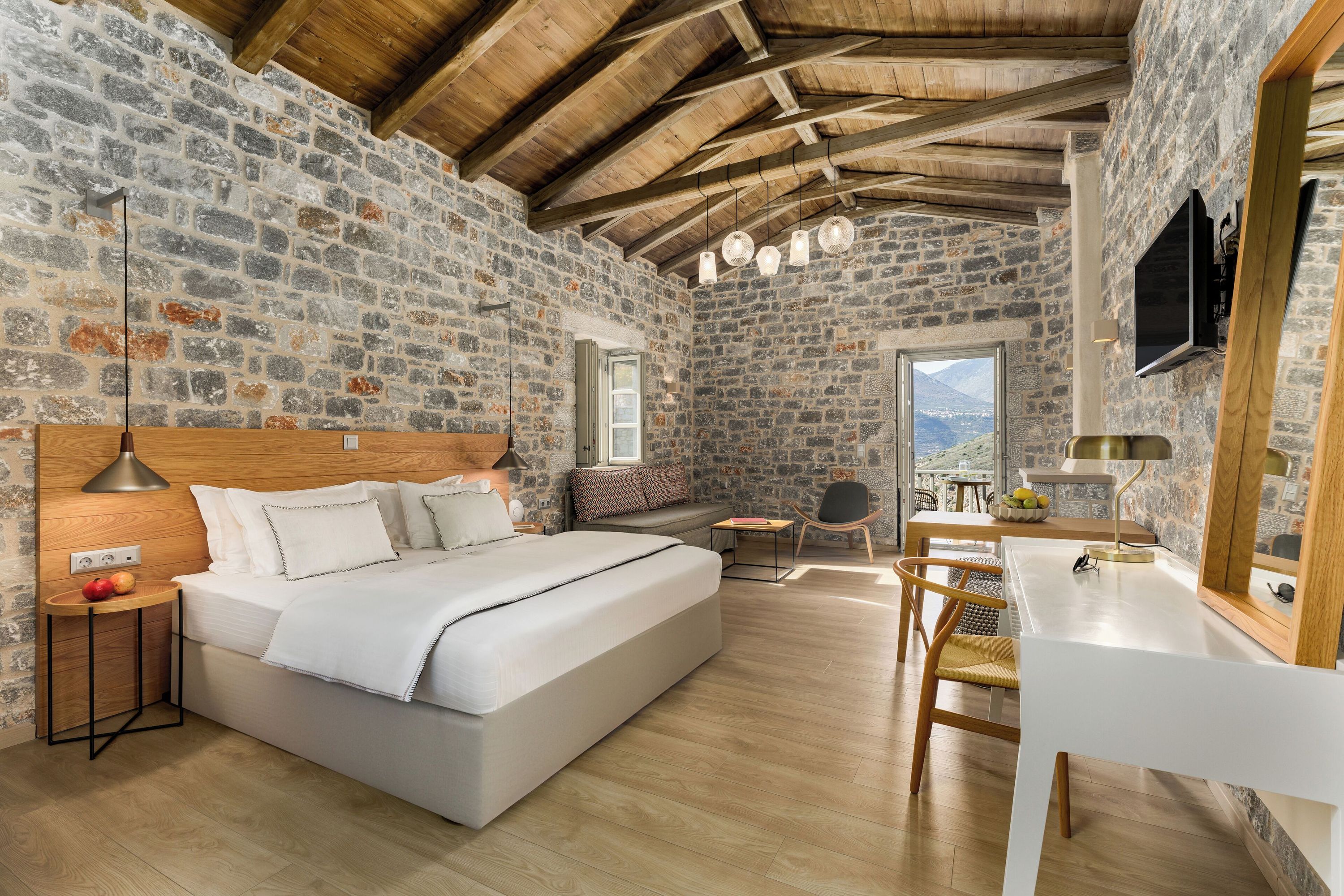 Trapela Limeni Luxury Suites - Limeni - Slaapkamer