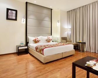 E Hotel - Chennai - Bedroom