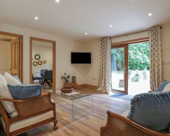 Yew Tree Cottage - Дартфорд - Вітальня