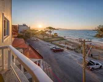 Hotel Monteiro Canasvieiras - Florianópolis - Balkon