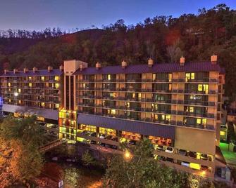 Edgewater Hotel and Conference Center - Gatlinburg - Building
