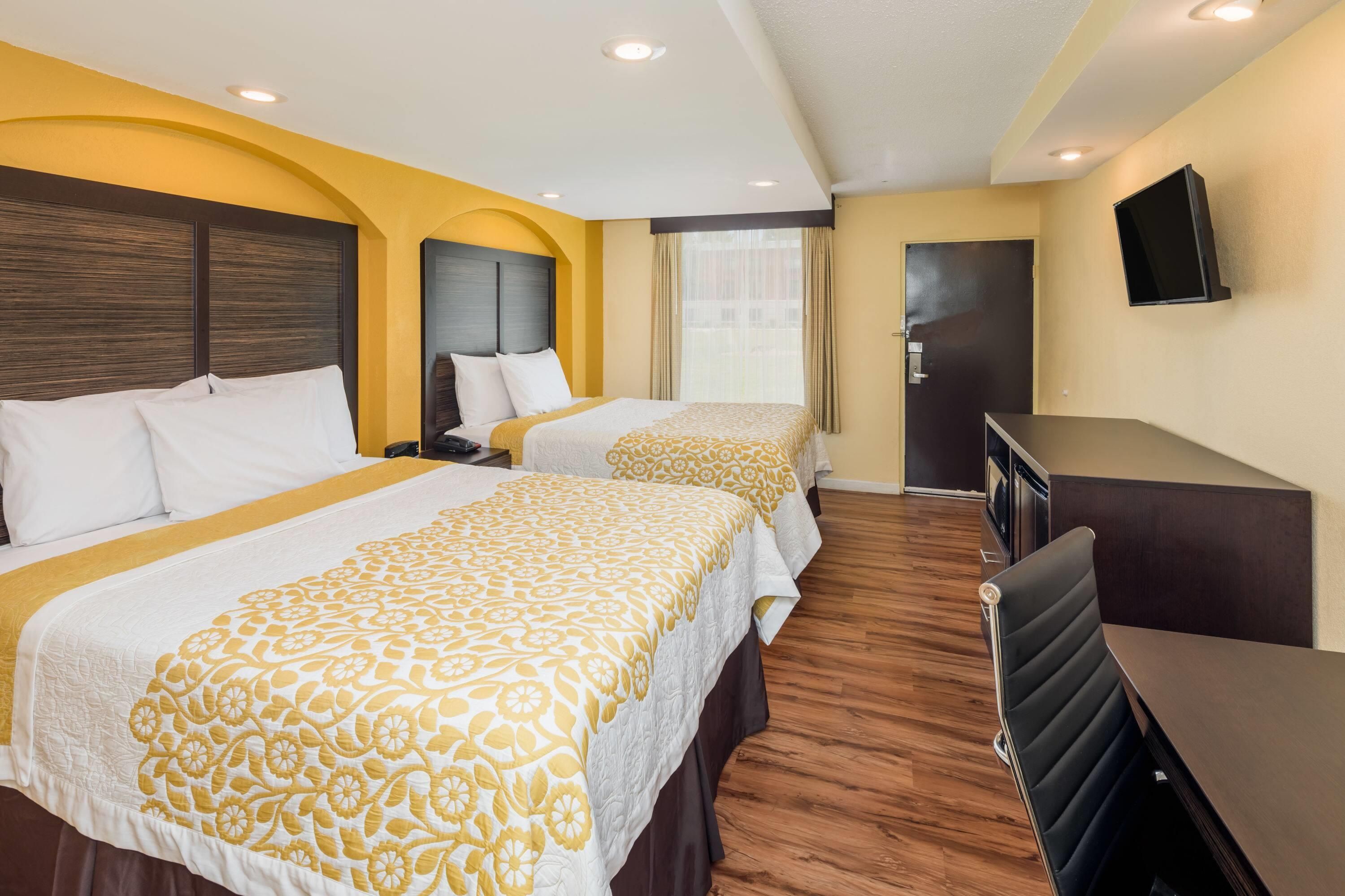 Days Inn by Wyndham Madison - Madison - Habitación