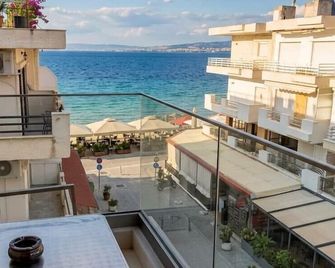 Avra Hotel - Peraía - Balcon