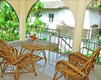 Green Mount Cottages - Kalpetta - Balkon