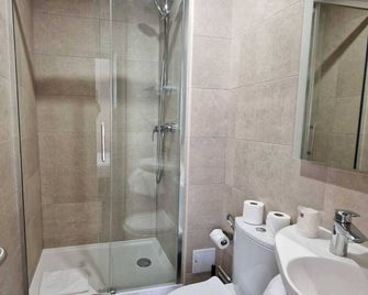 Hotel D'anjou - Levallois-Perret - Baño