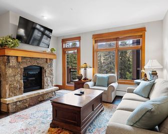 Lone Eagle 3017 - Keystone - Huiskamer