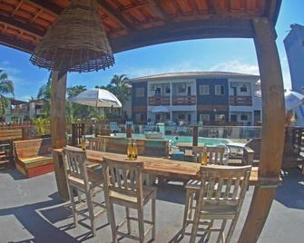 Pousada La Ferrugem Suites - Garopaba - Patio