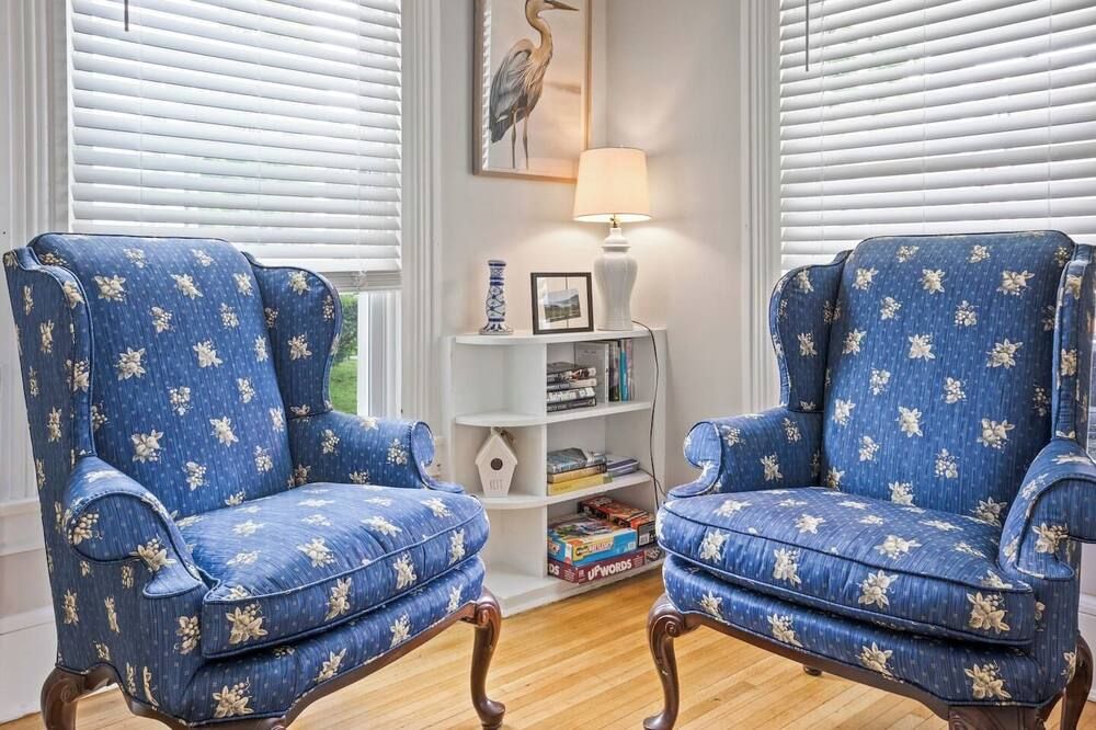 5 Mins Cdga Wedding Venues | 4 Br | Walk To Town - كاناندياجو - غرفة معيشة