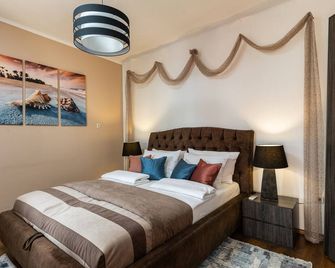 Apartment Nina & Kate - Comfort One Bedroom Apartment with Terrace and Sea View - Ston - Bedroom