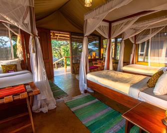 Karatu Tented Lodge - Karatu - Bedroom