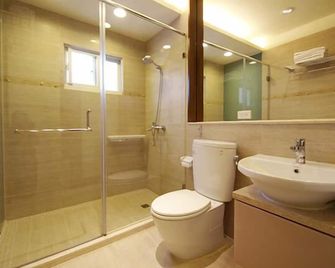 Hotel Golden Bay Kenting - Kenting - Bathroom