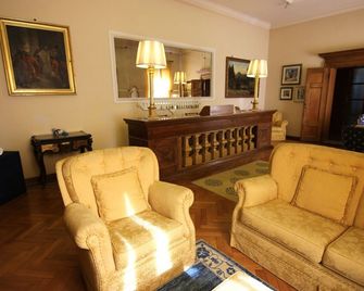 Hotel Villa Giona - San Pietro in Cariano - Huiskamer