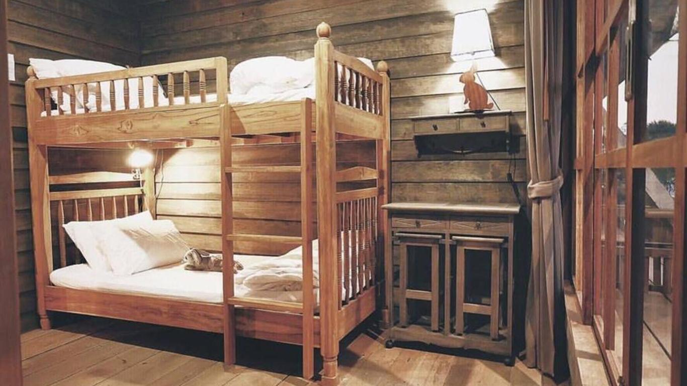 كانالي هوستل