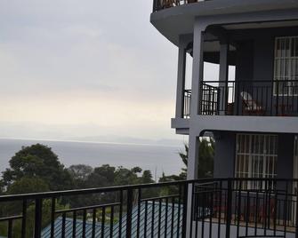 Kivu Peace View Hotel - Gisenyi - Building