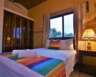 Hotel Don Miguel Plaza - Sayulita - Schlafzimmer