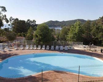 Vacancéole - Résidence Lisa Maria - Sari-Solenzara - Pool