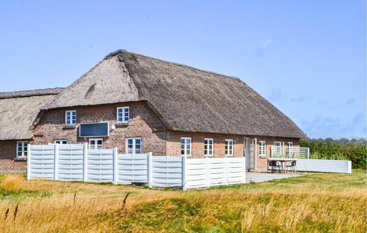 4 Bedroom Amazing Home In Ringkøbing – Ringkøbing