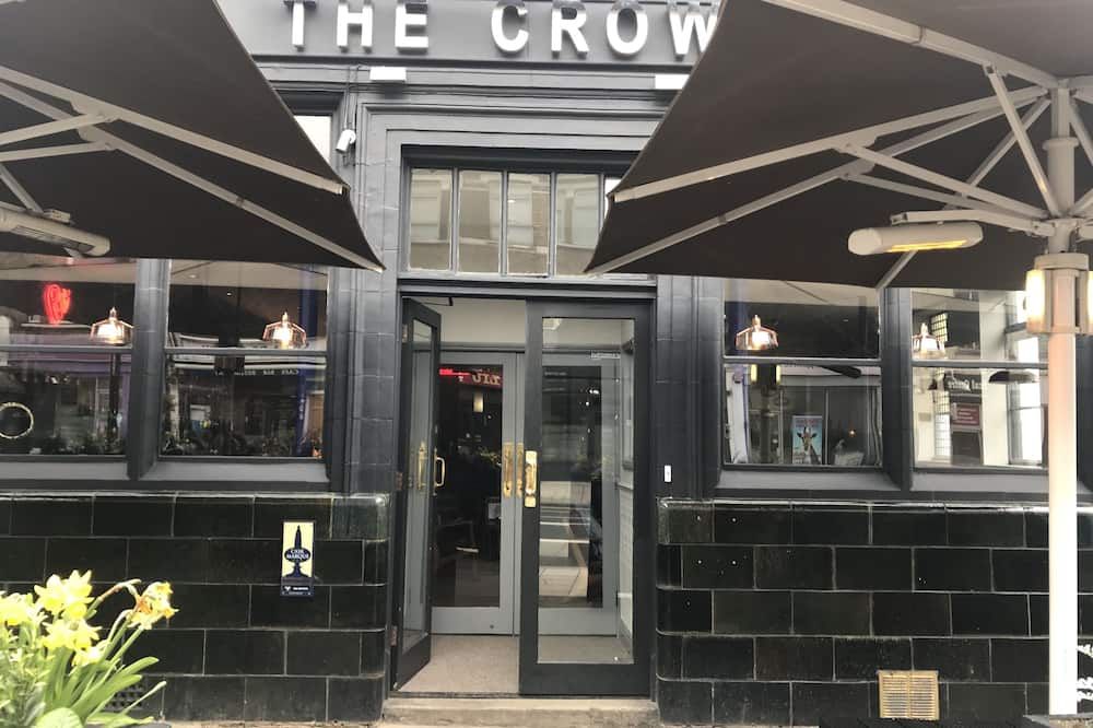 Publove @ The Crown, Battersea - London - Bygning