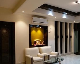 The Damodar Retreat - Durgapur - Lobby