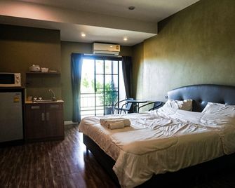 centerpoint Hostel - Trang - Yatak Odası