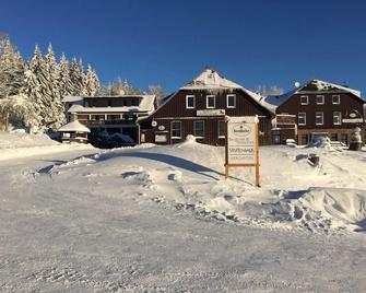 Berghotel Stutenhaus - Schmiedefeld am Rennsteig - Building