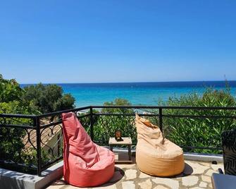 Corfu Glyfada Menigos Resort 45 - Glyfada - Balcón