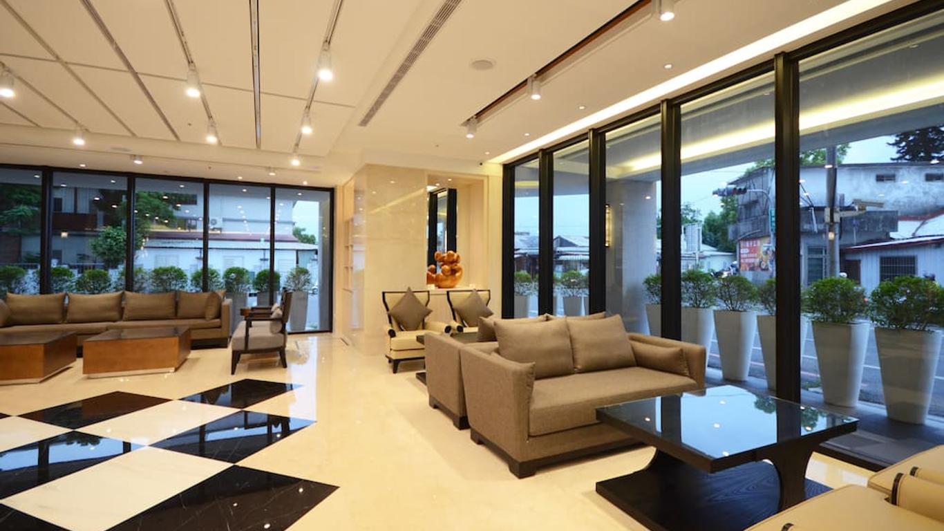 شايني أوشن هوتل